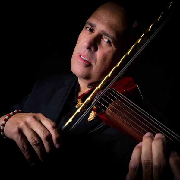 Alfredo De la Fé - Violinista y Compositor cubano, Latina Stereo