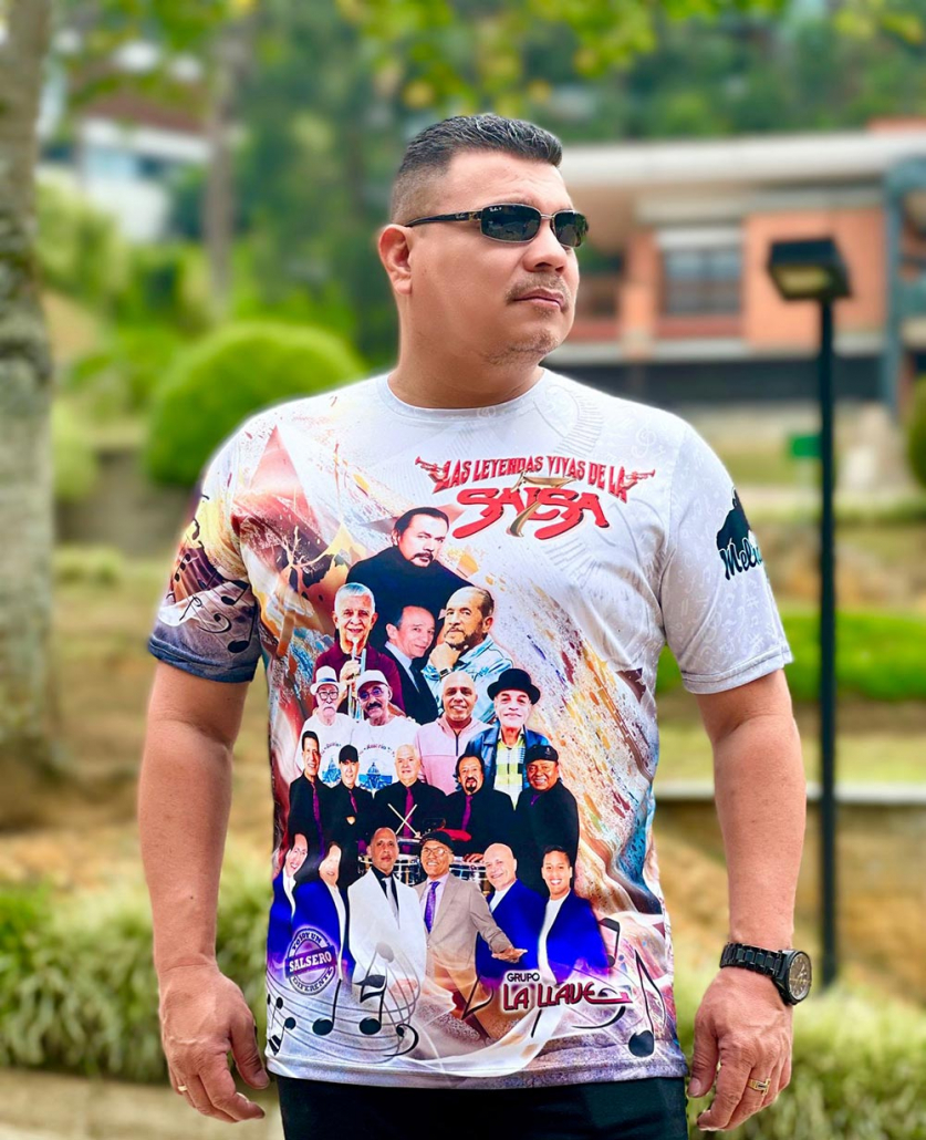 Casarse Sin aliento De acuerdo con Camiseta hombre Leyendas Vivas de la Salsa - Latina Stereo
